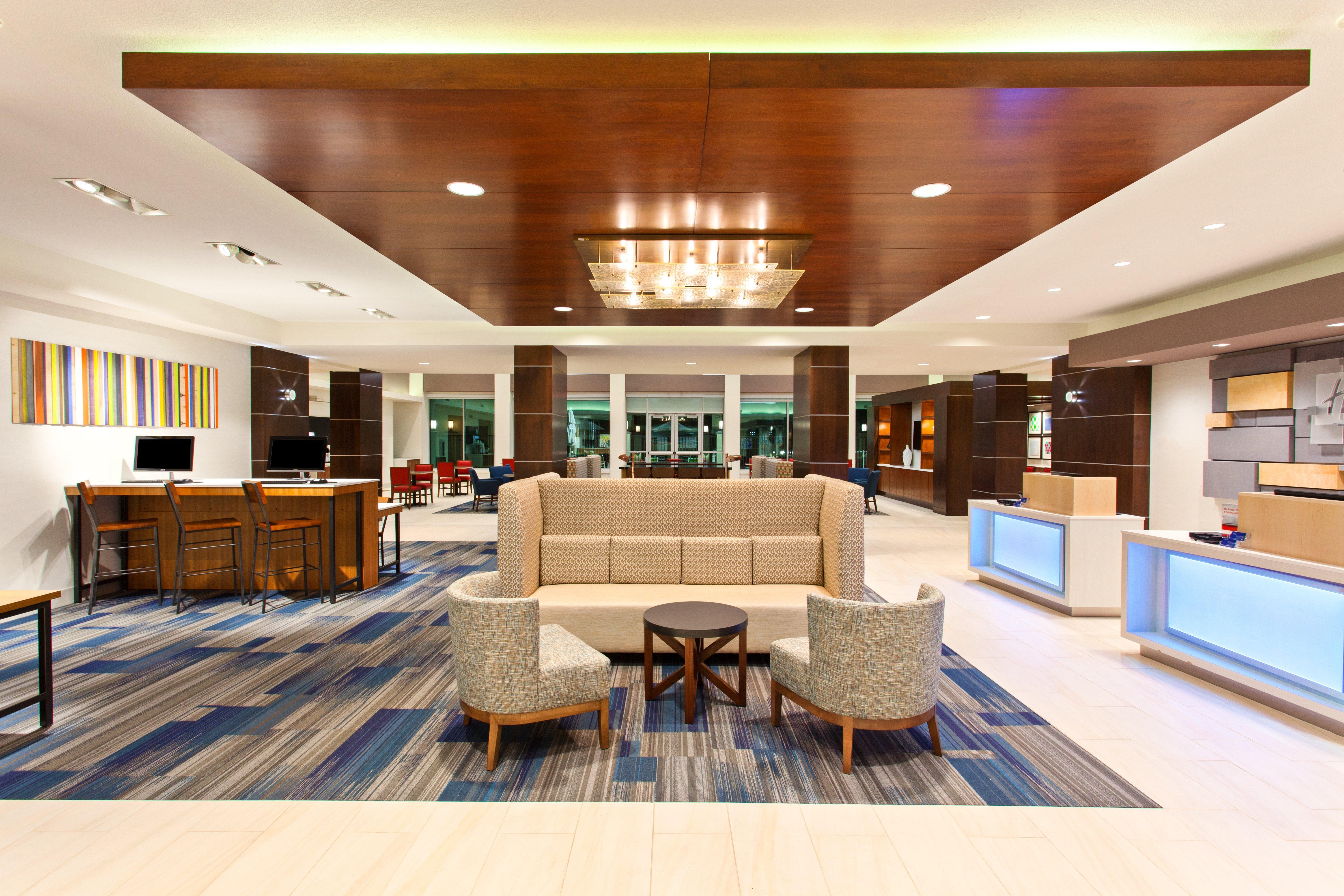 Holiday Inn Express & Suites Houston S - Medical Ctr Area By Ihg Екстериор снимка
