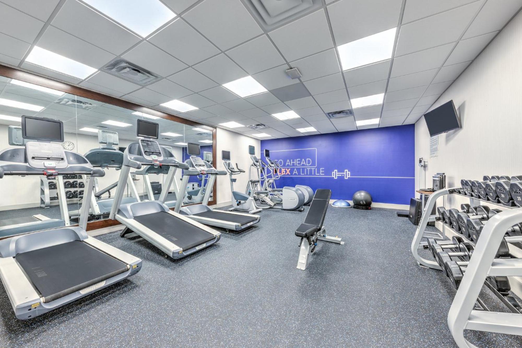 Holiday Inn Express & Suites Houston S - Medical Ctr Area By Ihg Екстериор снимка